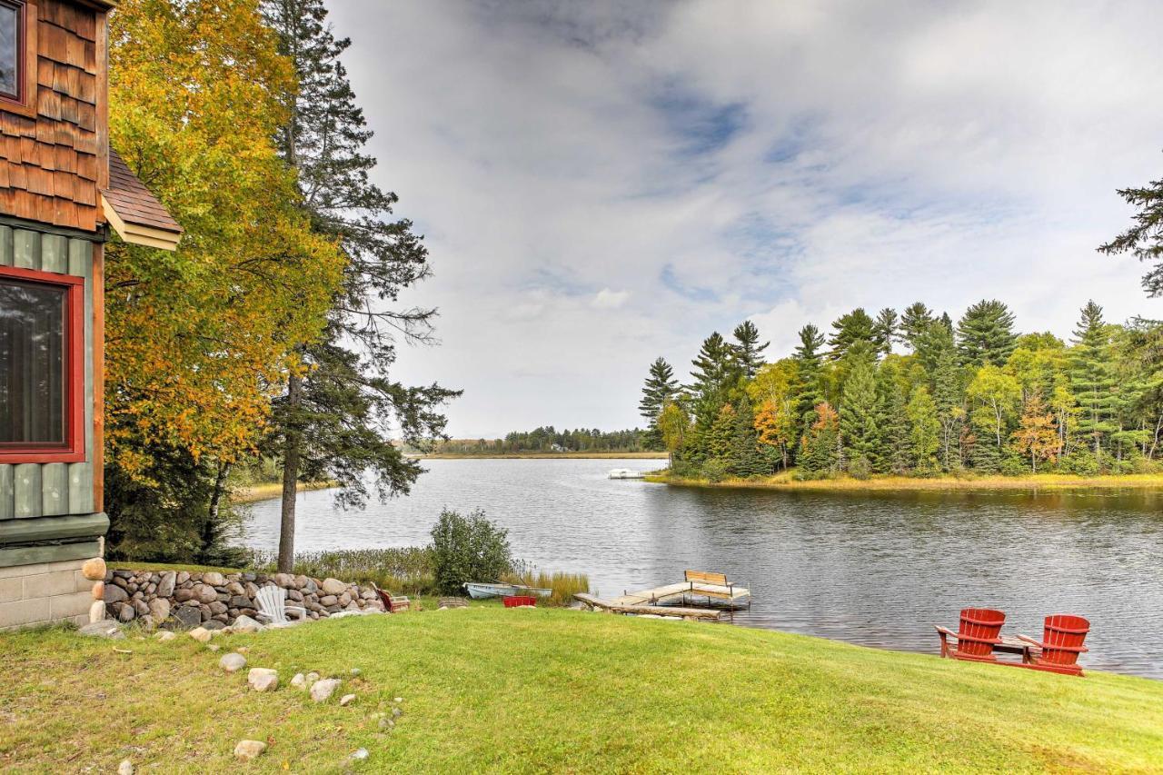 Lakefront Mercer Cabin With Fire Pit And Porch Villa Exterior photo