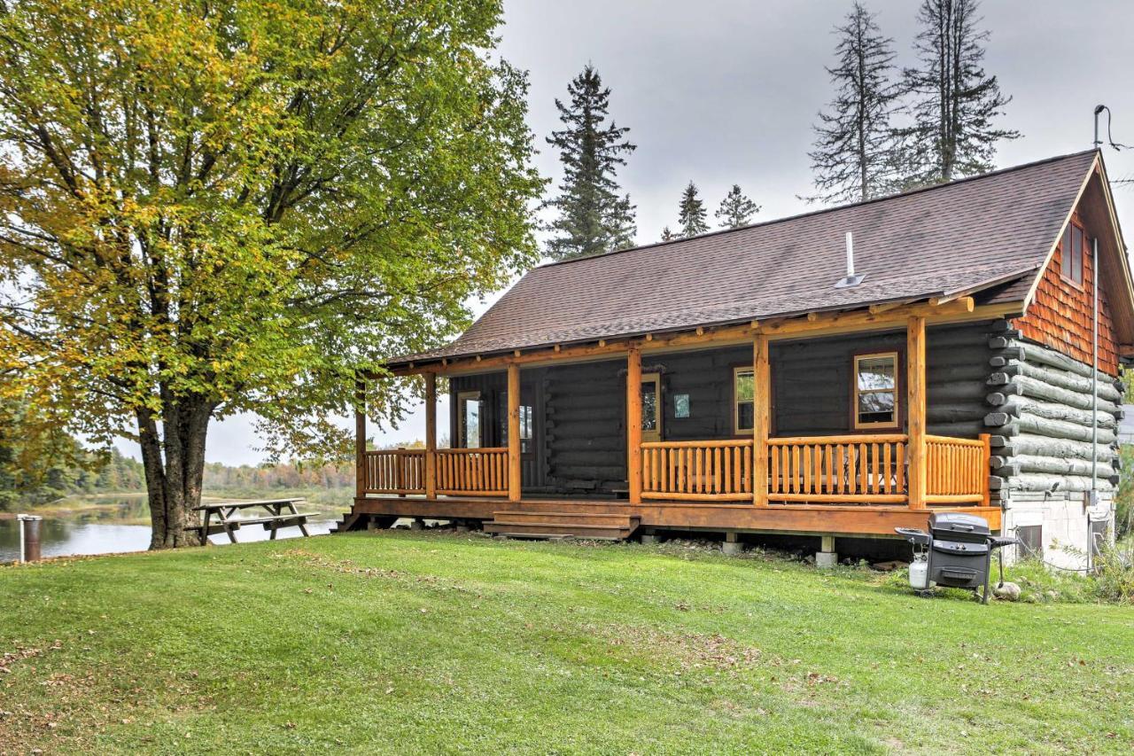 Lakefront Mercer Cabin With Fire Pit And Porch Villa Exterior photo